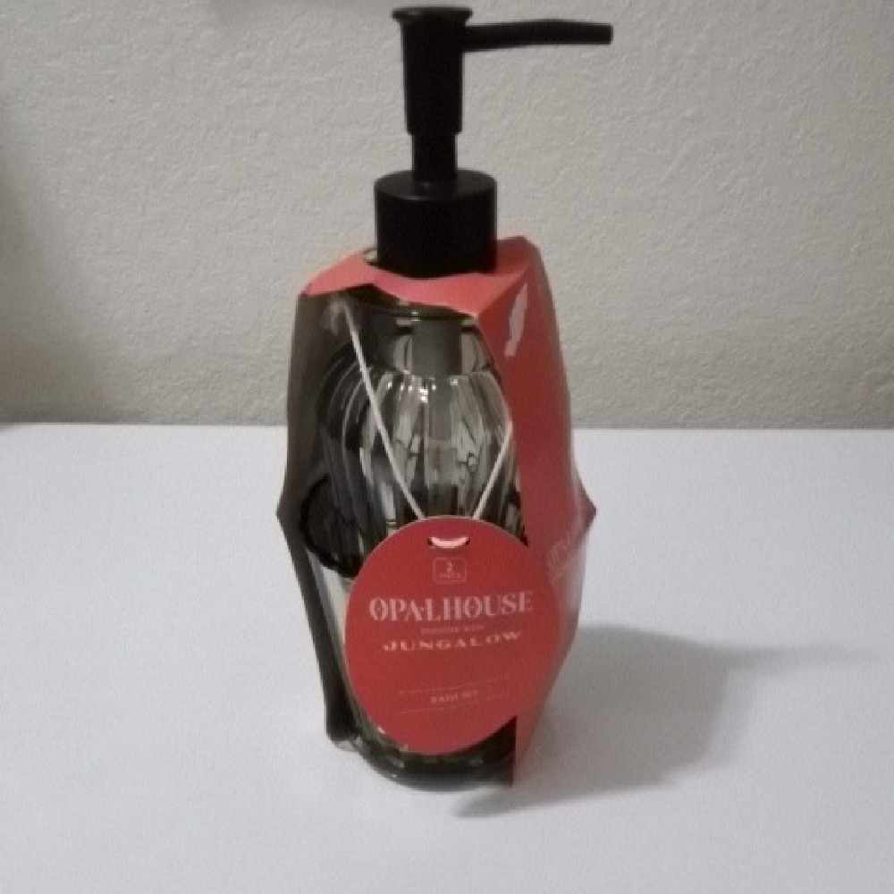 Opalhouse x Jungalow 2-Piece Bath Set (Soap Dispenser & Cup)